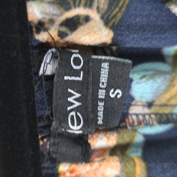 New Look Blue Floral Off-Shoulder Dress with Lace Trim - Picture 4 of 5